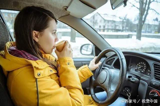 社会中的阶级_阶级社会产生的根本原因是什么_中产阶级社会